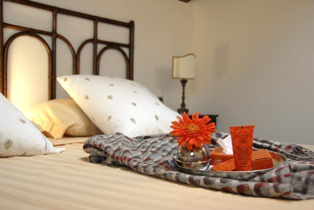 Alveluu Ristorante E Suites تريميتْسّو الغرفة الصورة