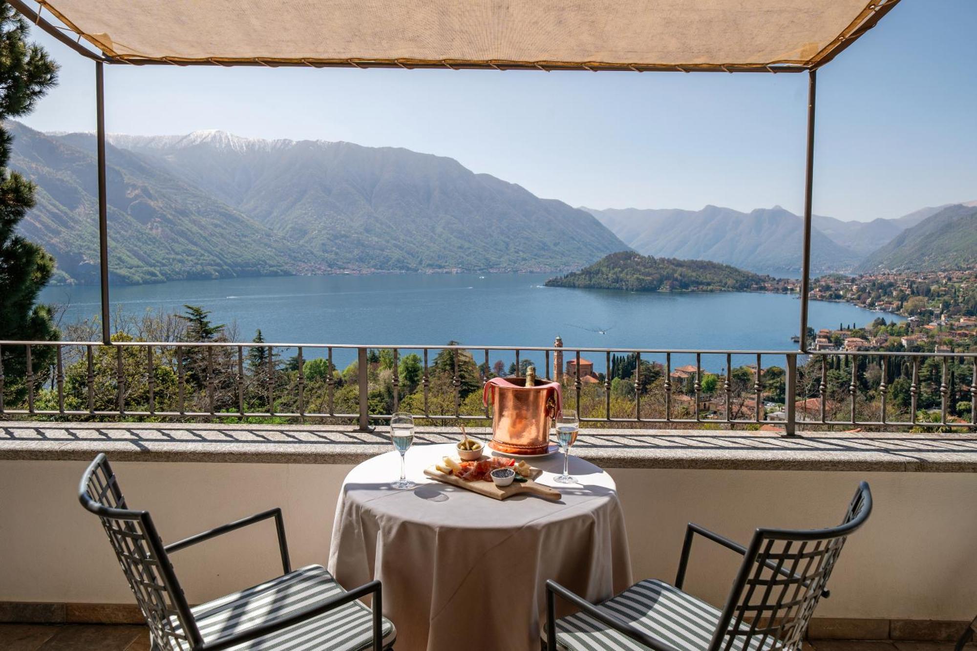 Alveluu Ristorante E Suites تريميتْسّو المظهر الخارجي الصورة