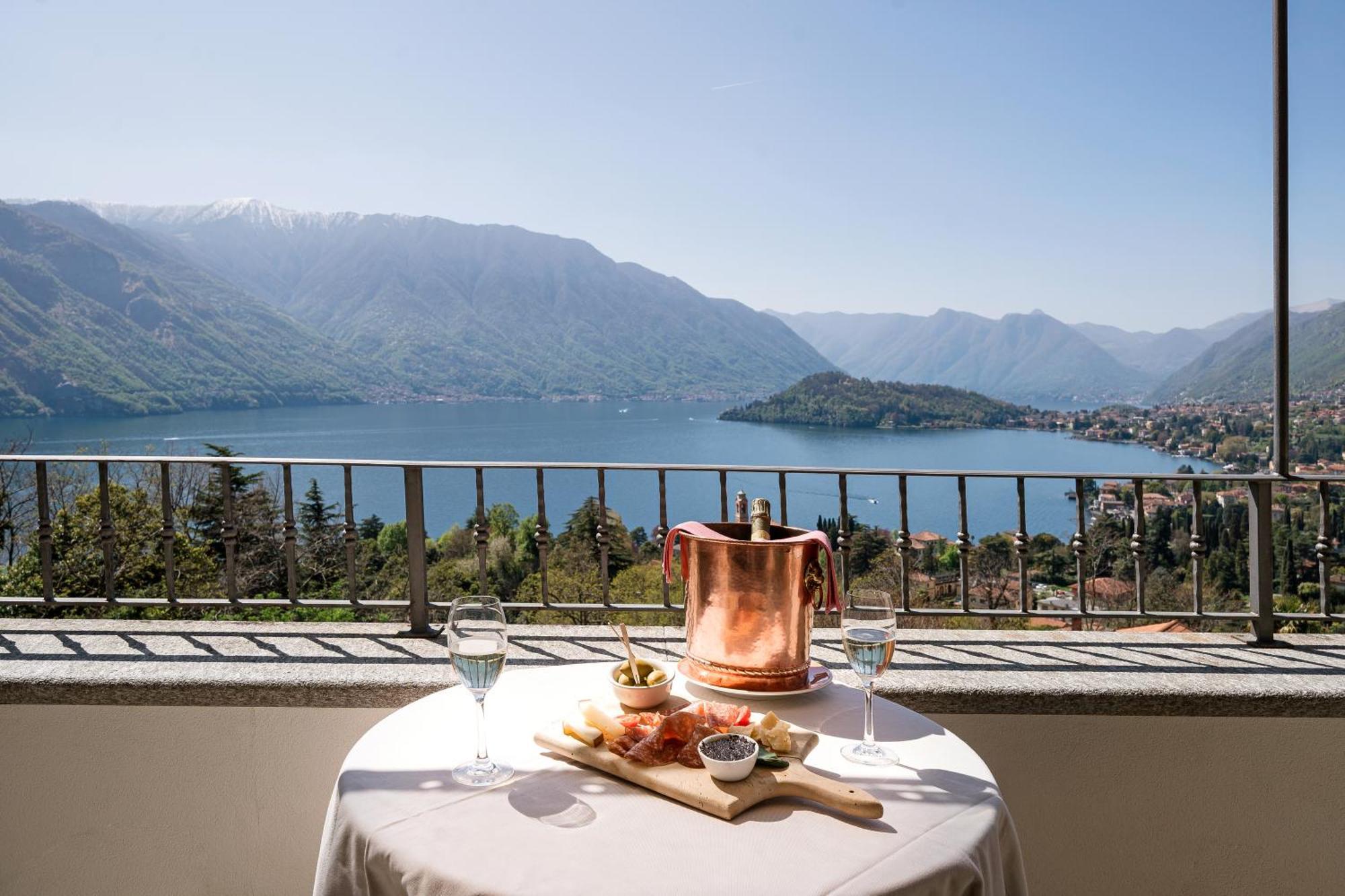 Alveluu Ristorante E Suites تريميتْسّو المظهر الخارجي الصورة